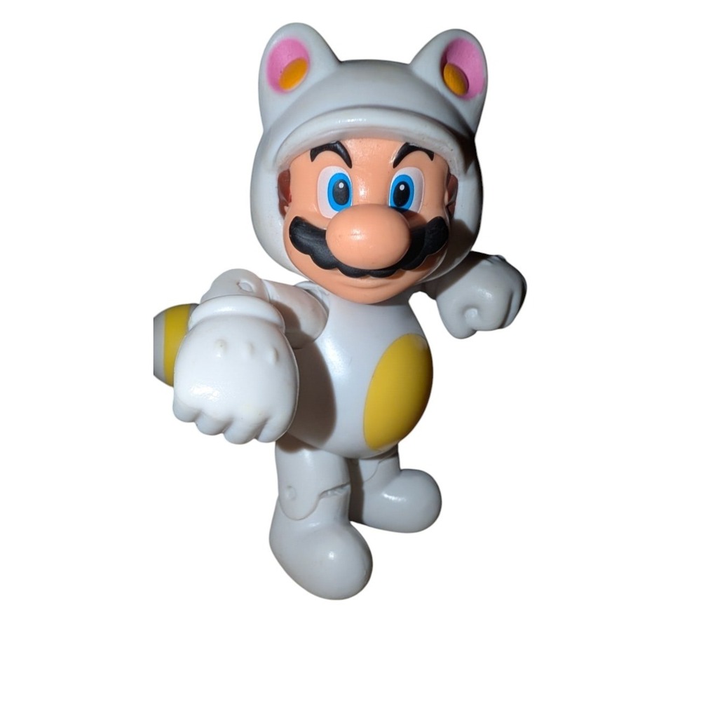 World Of Nintendo White Tanooki Mario Action Figure Jakks Pacific 4" RARE